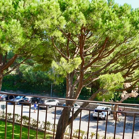 Apartment Eden Park Saint-Tropez Exterior foto